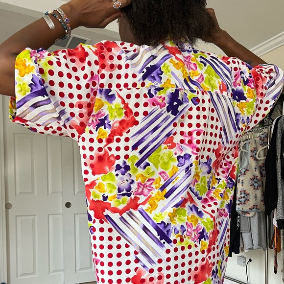 Bright and funky floral polka dot button up blouse size large principles - Picture 4 of 5
